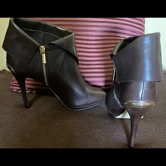 Michael Kors Kendra Peep Toe Booties, Brown - Picture 4 of 7